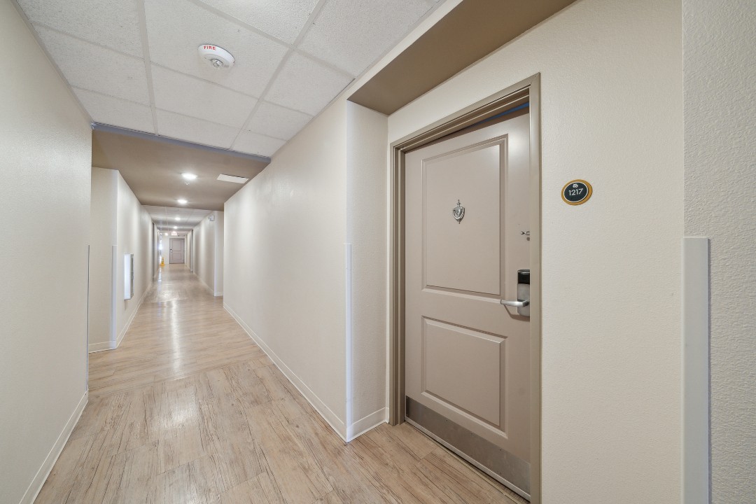 Simplicity At the Rim · Unit 1217  1/1
