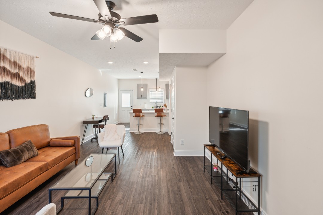 Alto · Unit M8 2bd/2.5 bth