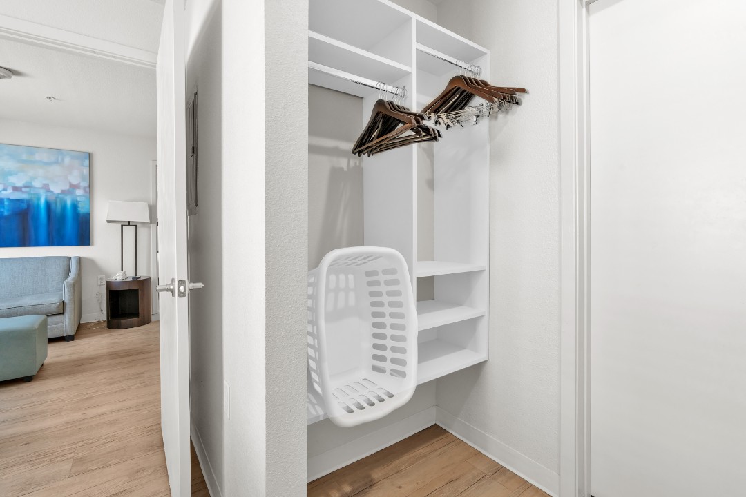 Simplicity At the Rim · Unit 1201  2/2