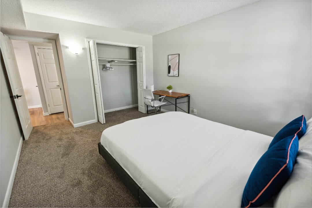 Brentwood Hills, A2 - · Unit 1/1
