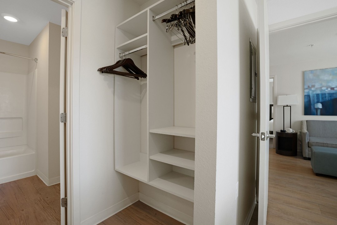 Simplicity At the Rim · Unit 1316 2/2