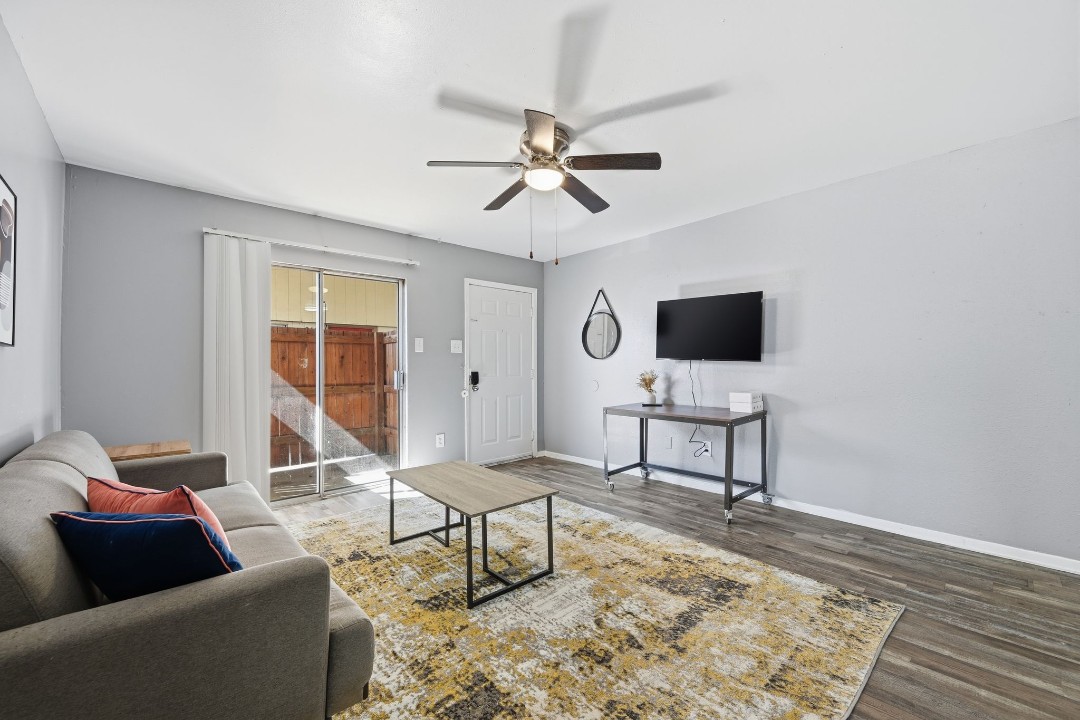 Eureka village · Unit 248 2/1