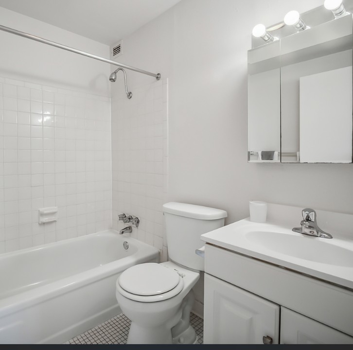 Pa Place 1301, 2br