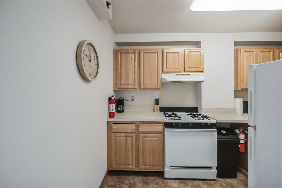Pa Place 1306, 1br
