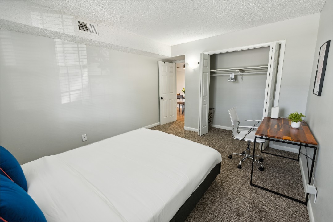 Brentwood Hills, A2 - · Unit 1/1