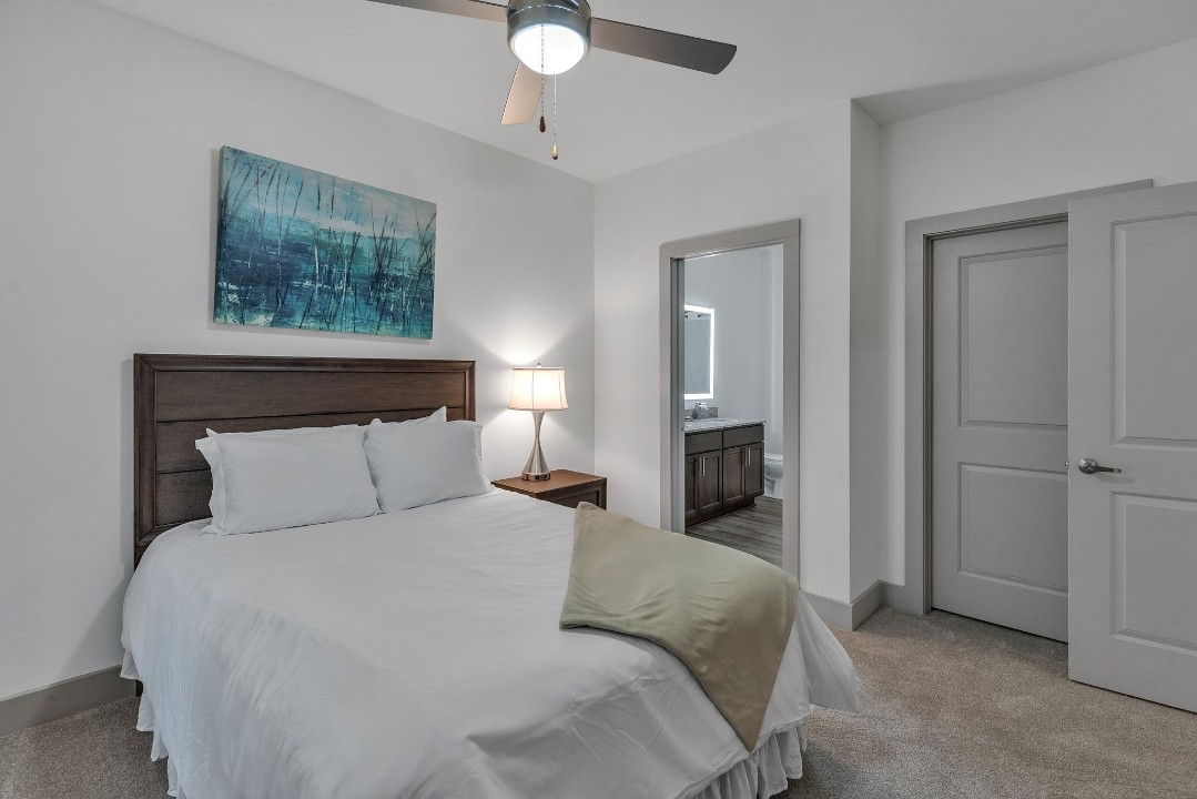 Overlook at Farragut 3212, · Unit 1/1