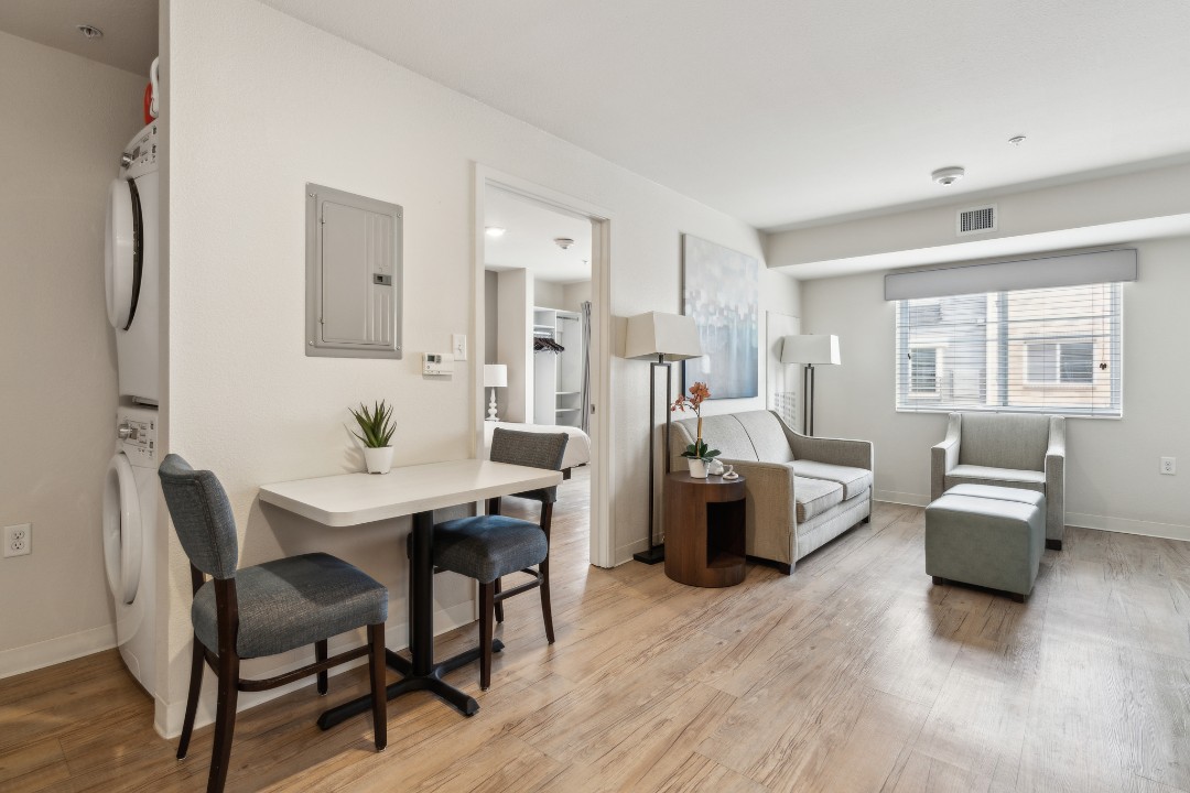 Simplicity At the Rim · Unit 1317 1/1