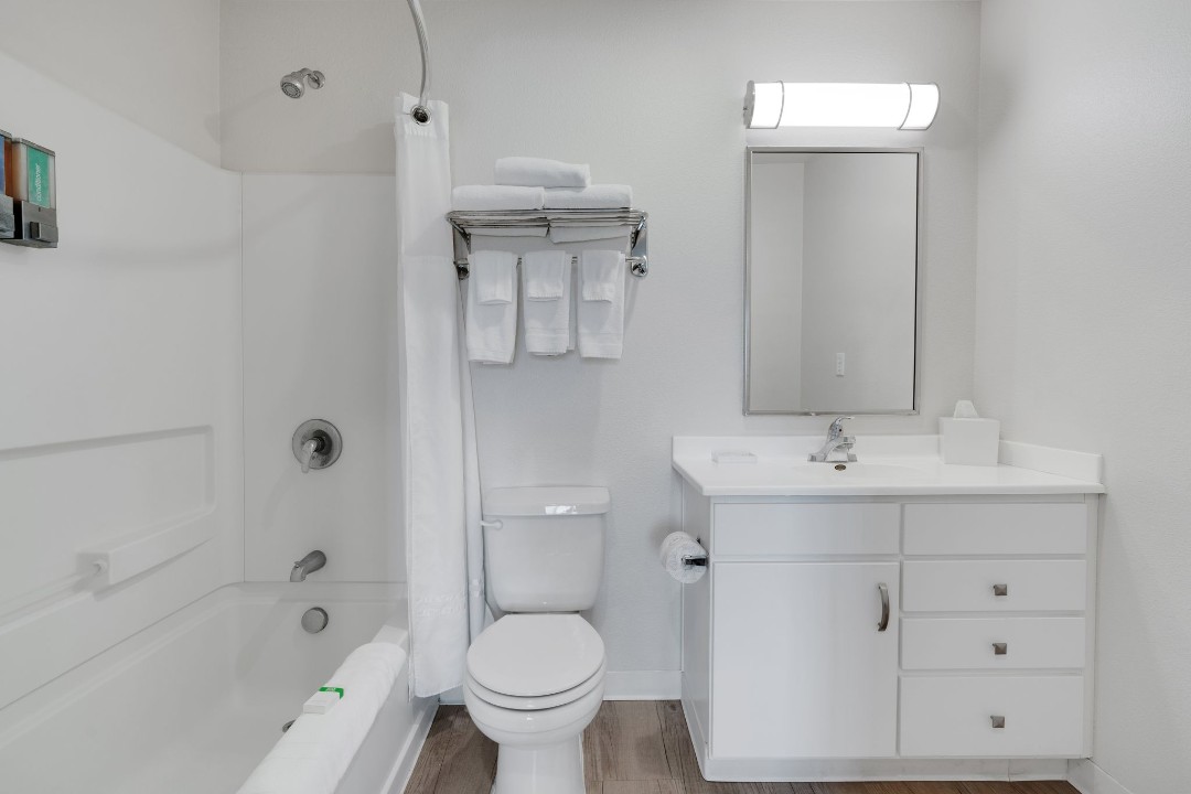 Simplicity At the Rim · Unit 1218  3/2