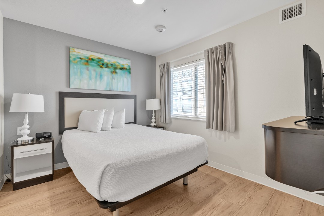 Simplicity At the Rim · Unit 1221  2/2