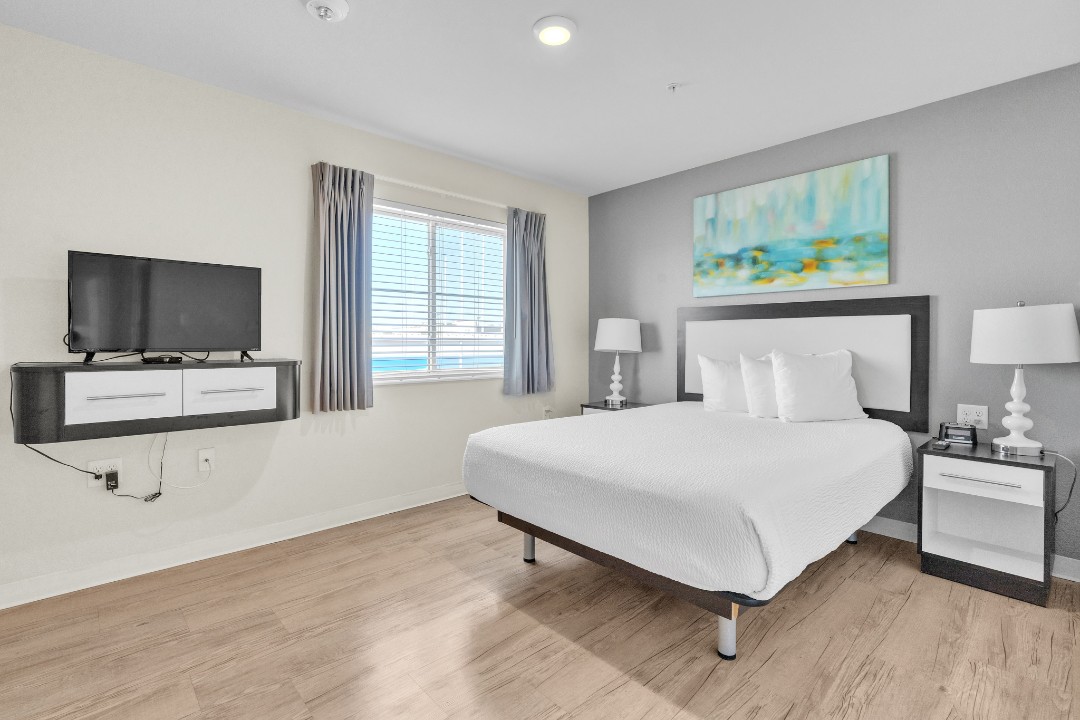 Simplicity At the Rim · Unit 1302 3/2
