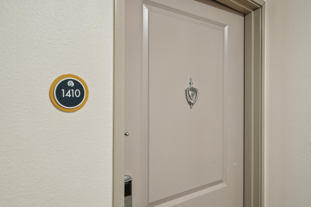 Simplicity At the Rim · Unit 1410  1/1