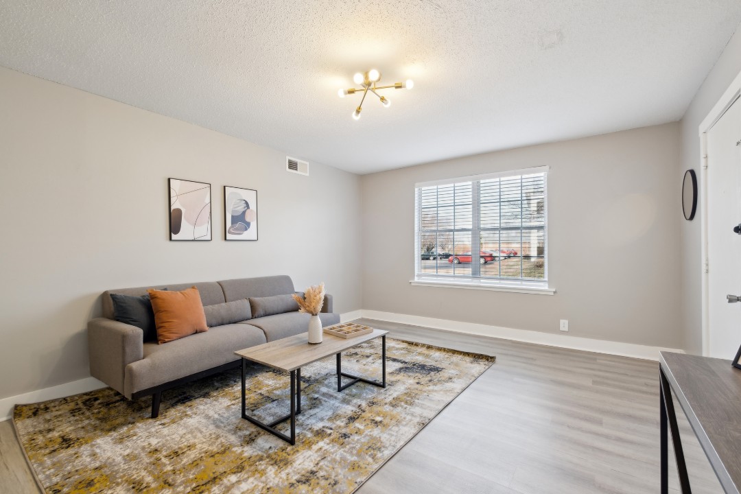 Brentwood Hills, C3 - · Unit 1/1