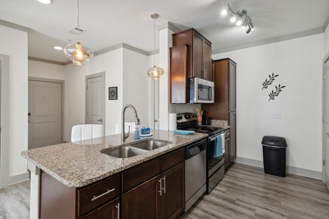 Overlook at Farragut 7207, · Unit 2/2