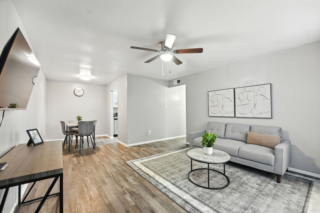 Eureka village · Unit 225 2/1