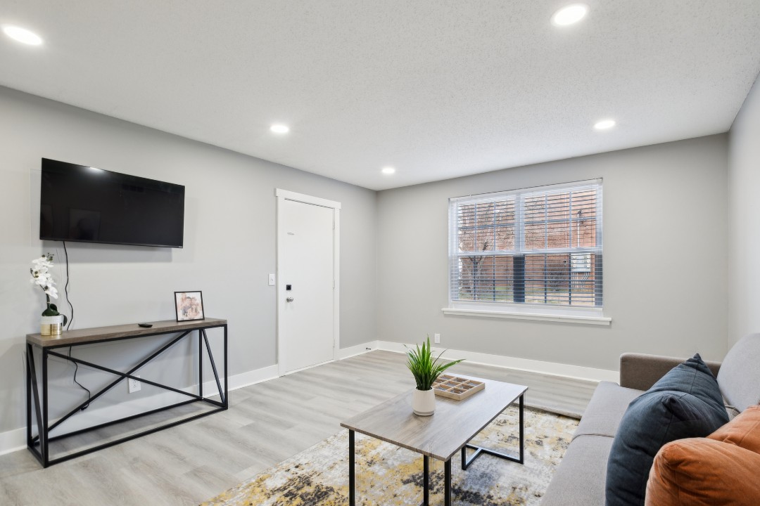 Brentwood Hills, C4- · Unit 1/1