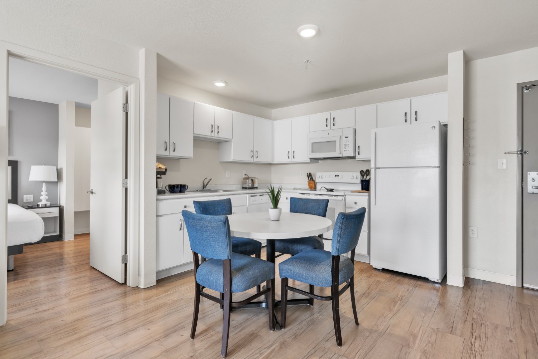 Simplicity At the Rim · Unit 1314 2/2