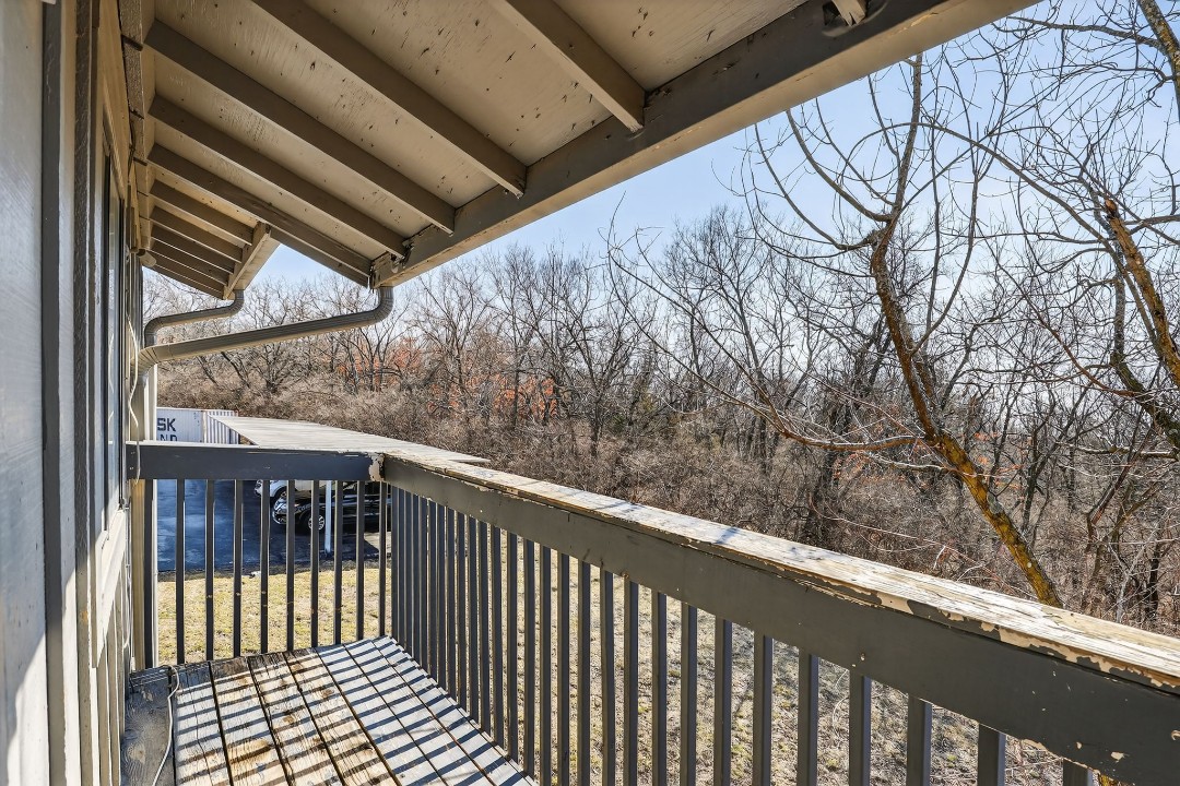 Hillcrest 5403F · Unit 2/1