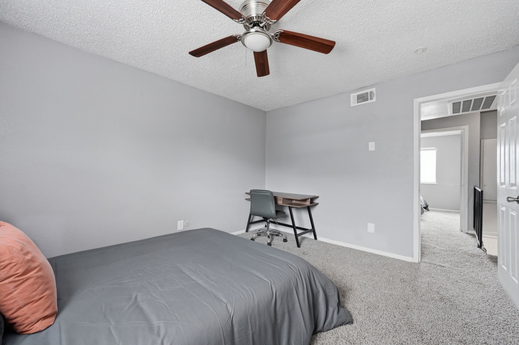 Pioneer Creek 432 D