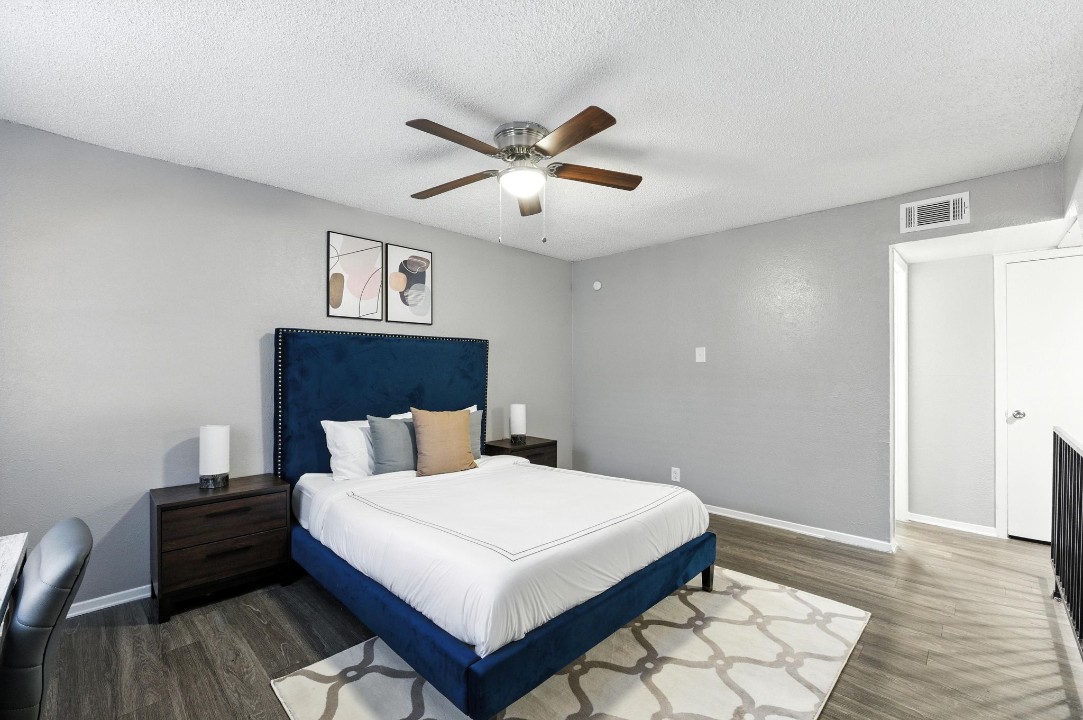 Pioneer Creek 608-03 · Unit 1/1