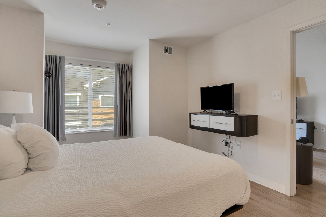 Simplicity At the Rim · Unit 1417 1/1