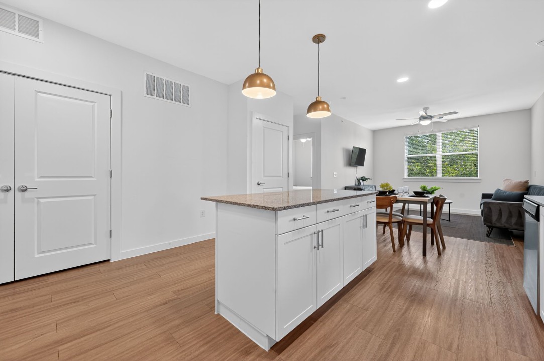 Spectra Parks · Unit 1208 2/2
