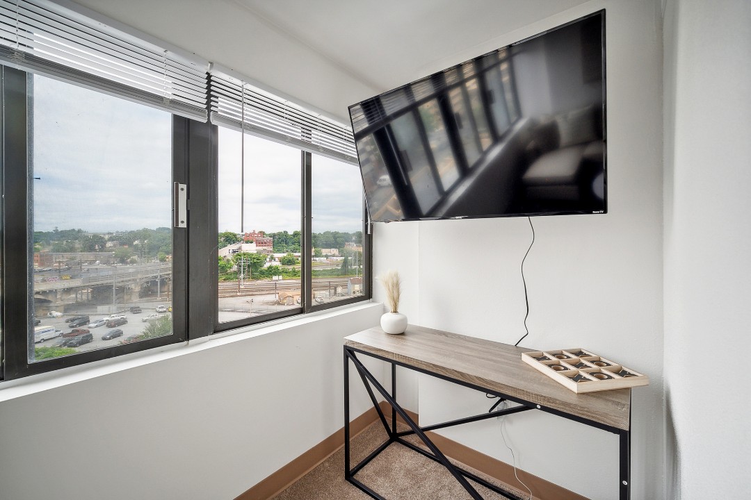 Pa Place 501, 2br