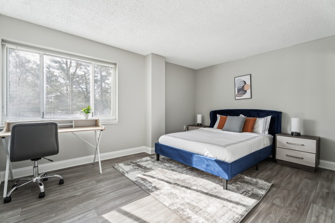 2 Bedrooms · Signature layout