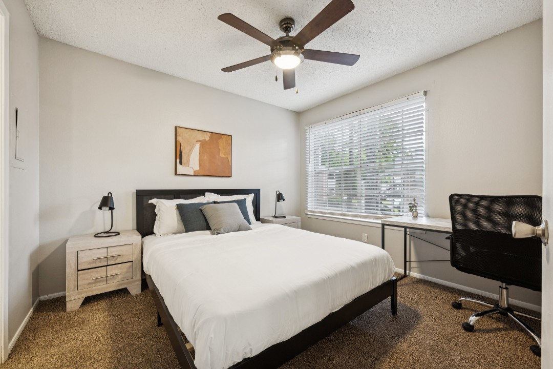 1 Bedroom · Signature layout