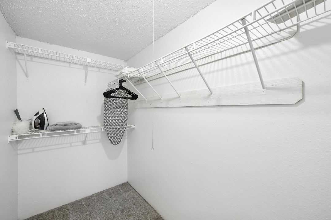 Mueller Flats · Unit 314 1/1