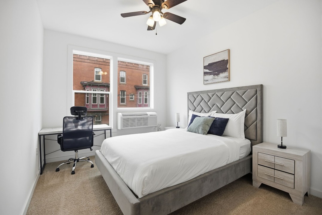 1 Bedroom · Signature layout