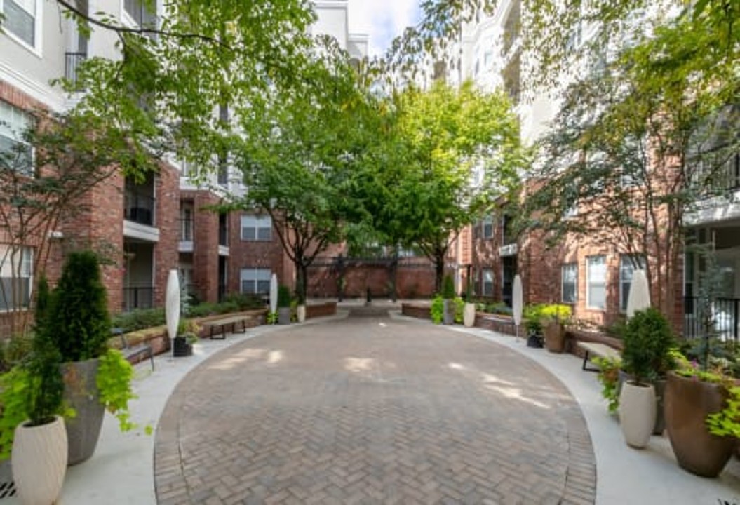 Crest at Midtown · Unit 4218 1/1