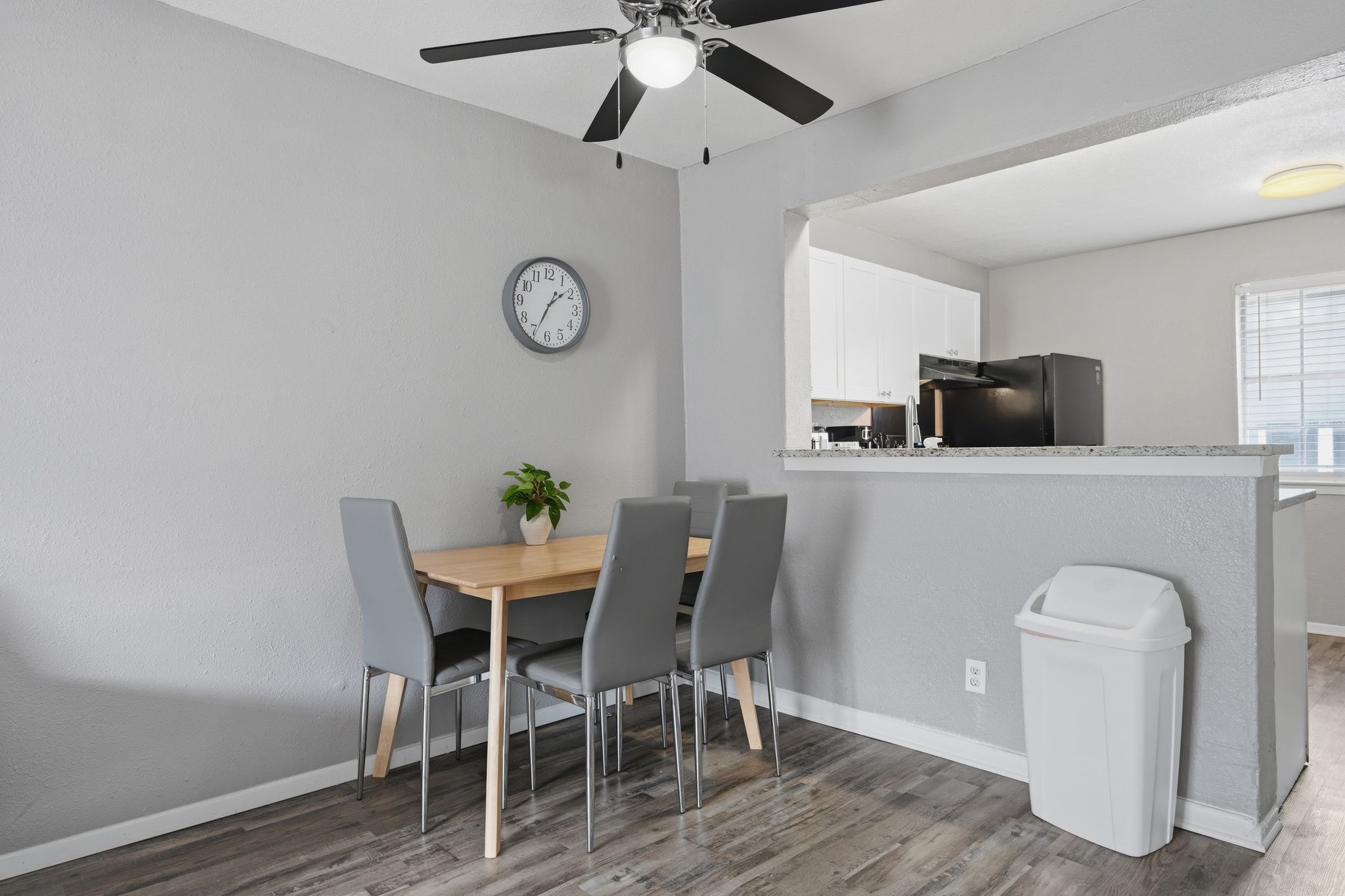 Pioneer Creek 432 D
