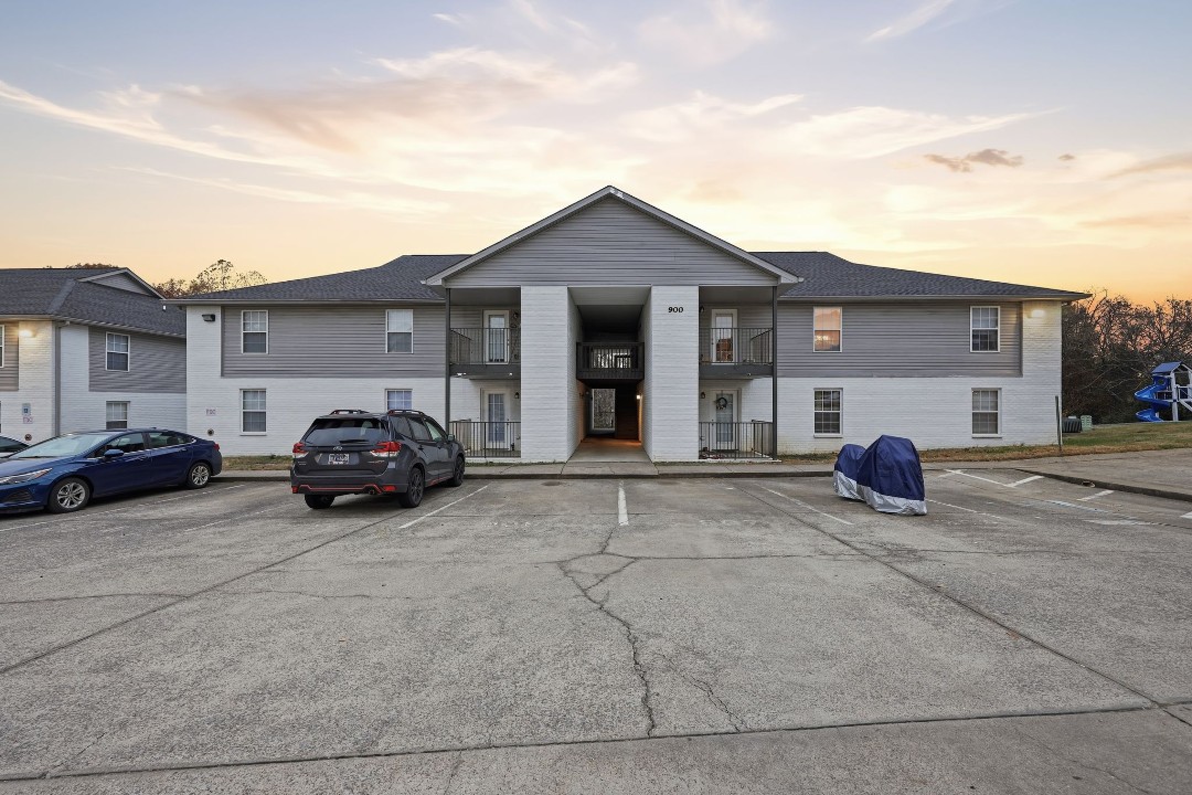 Highland Park apartments · Unit 904 2/2