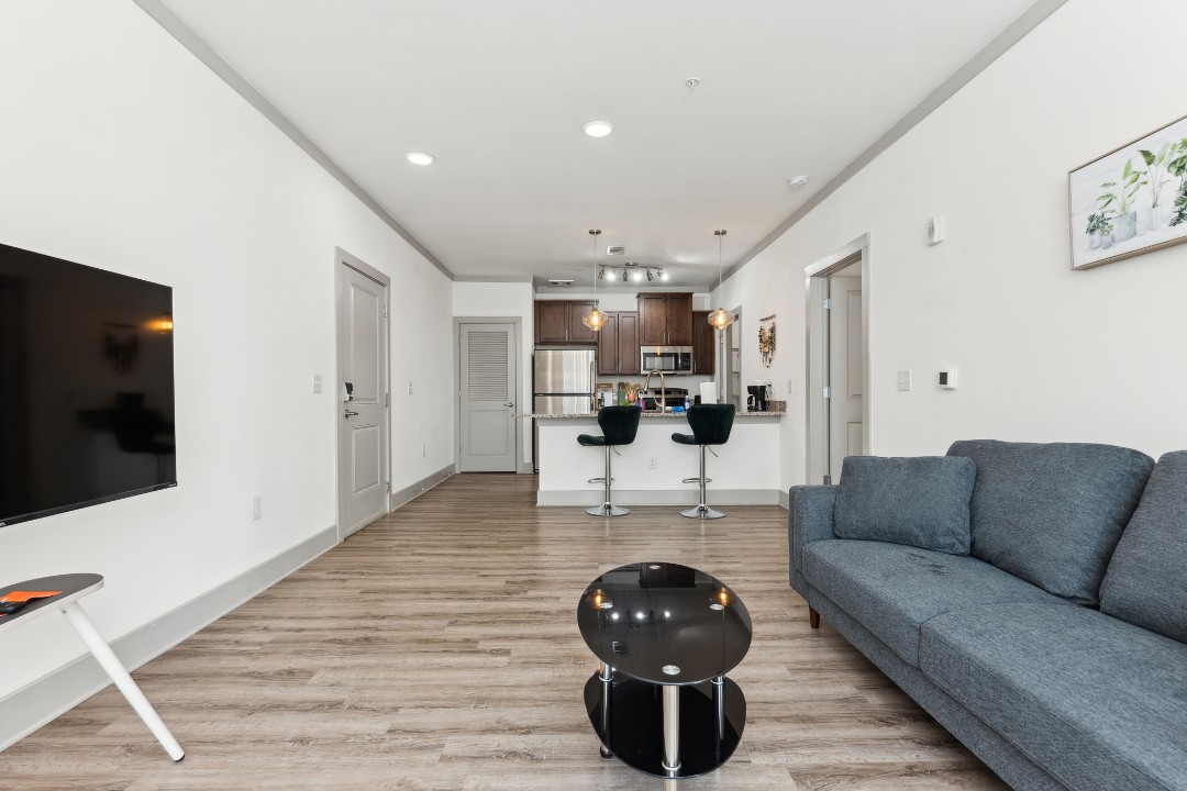 Overlook at Farragut 3111, 1BD/1BD