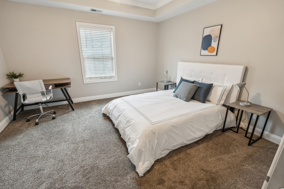 2 Bedrooms · Recommended