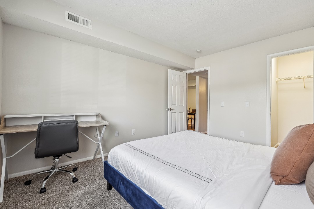 Northwoods 8099 1D · Unit 2/2