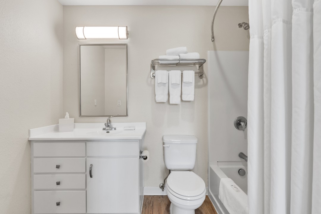 Simplicity At the Rim · Unit 1216  2/2