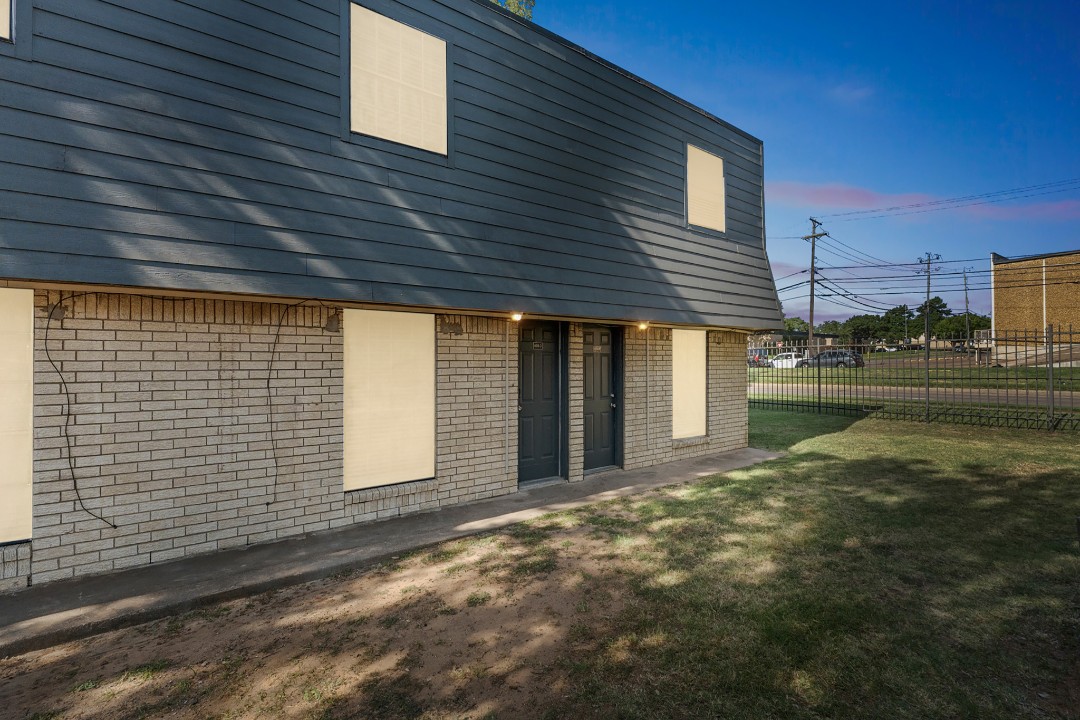 Pioneer Creek 608-03 · Unit 1/1