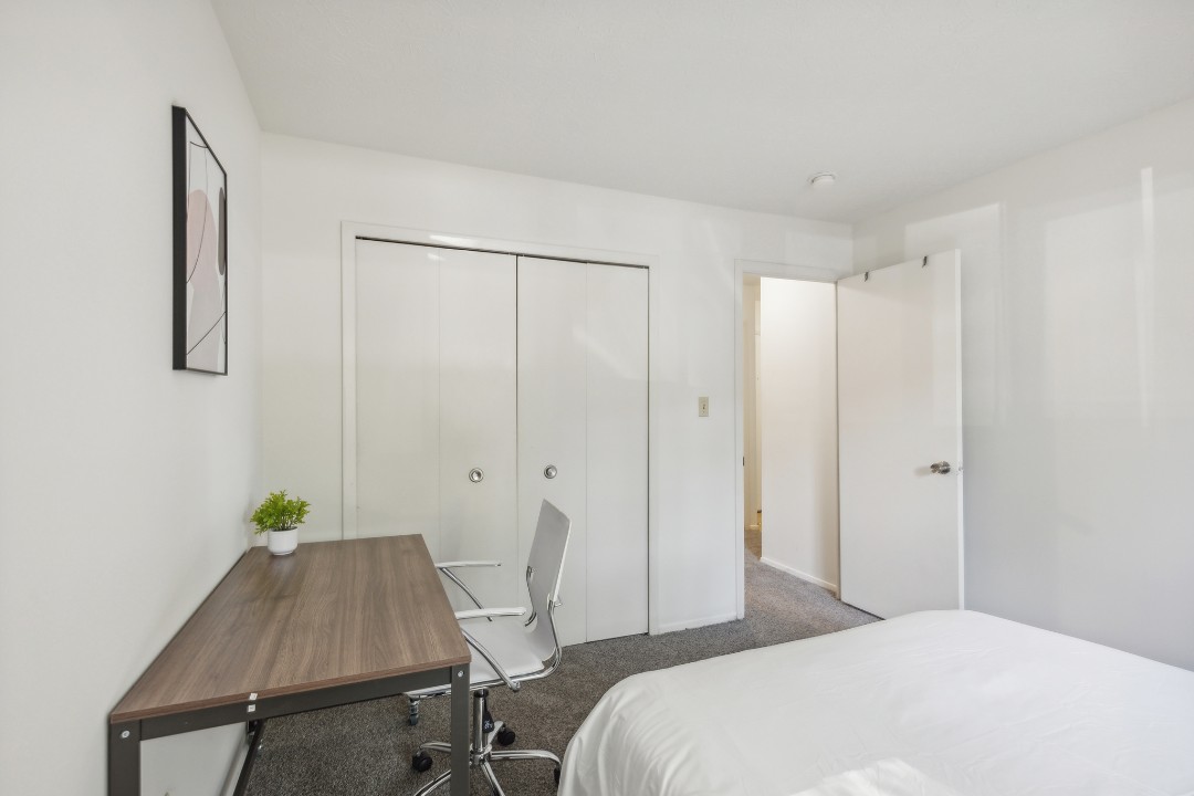 Midtown Towers 3105, · Unit 1/1