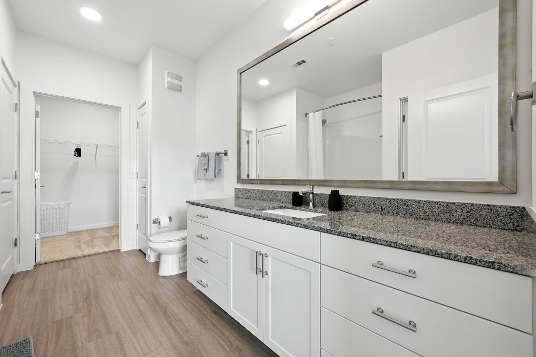Spectra Parks · Unit 4301 2/2