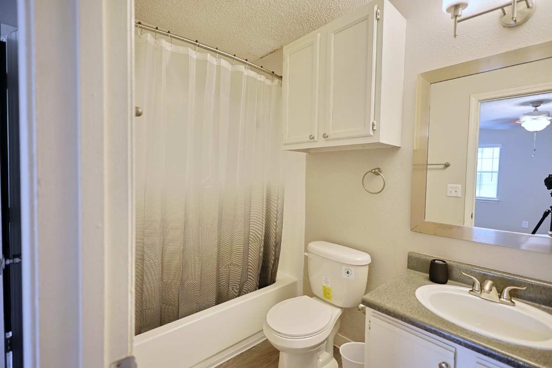 Northtown 15F · Unit 1/1