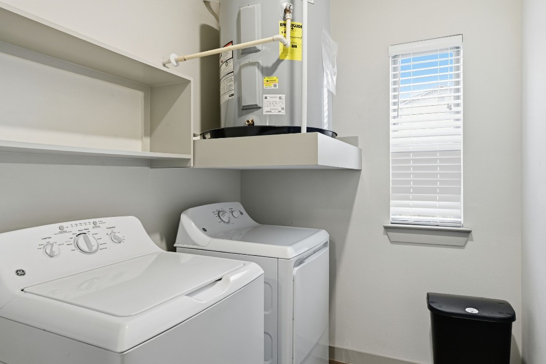Chisholm Trace · Unit 327 2/2