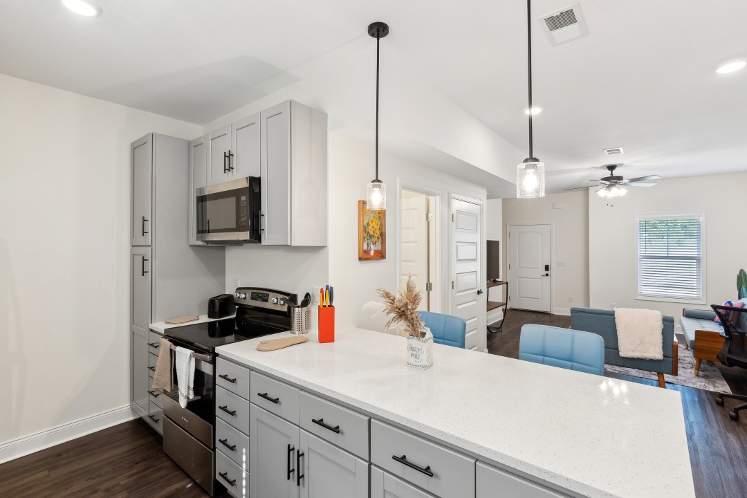 Alto · Unit N2 2bd/2.5 bth