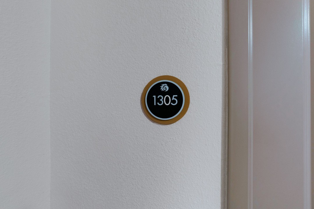 Simplicity At the Rim · Unit 1305 1/1