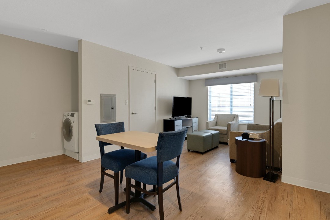 Simplicity At the Rim · Unit 1409 1/1