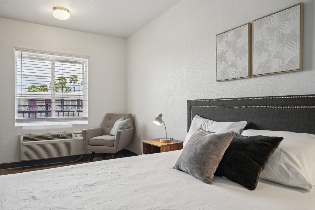 Spectra Paradise Stuido · Unit 226