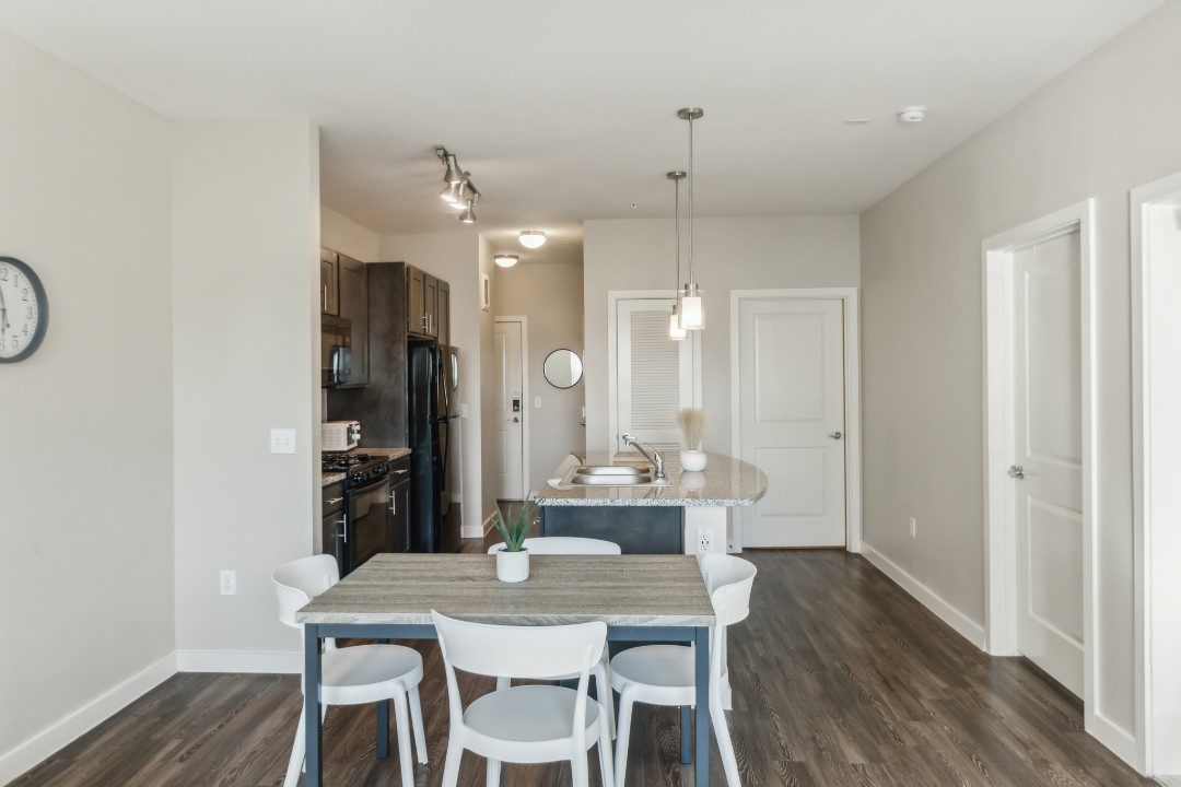 Smart Living Cypress Creek, 9206, · Unit 1/1