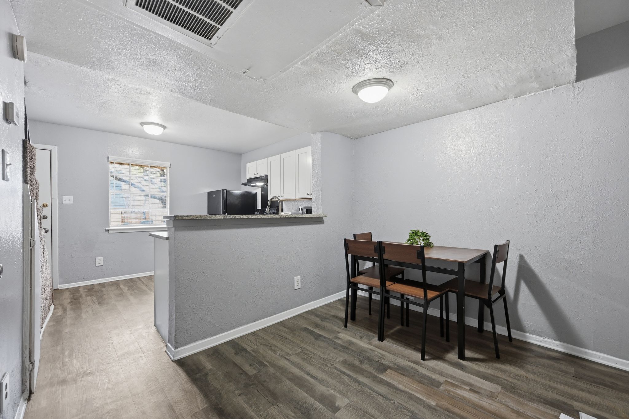 Pioneer Creek 406 D