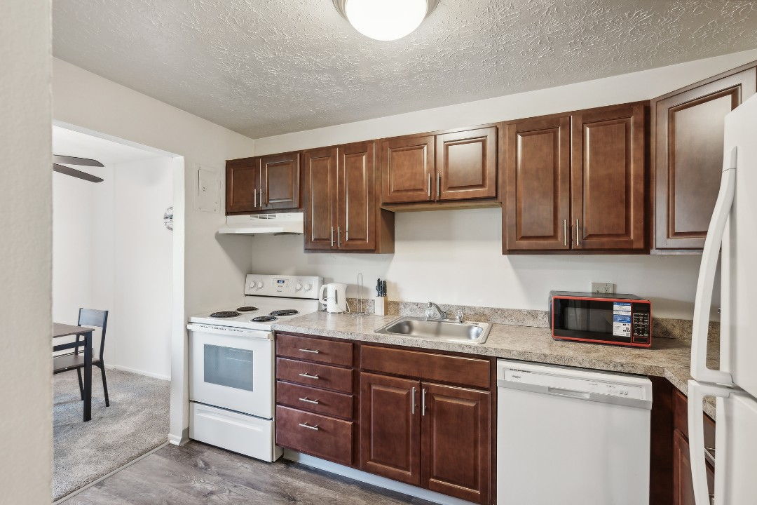 Midtown Towers 3217, · Unit 1/1