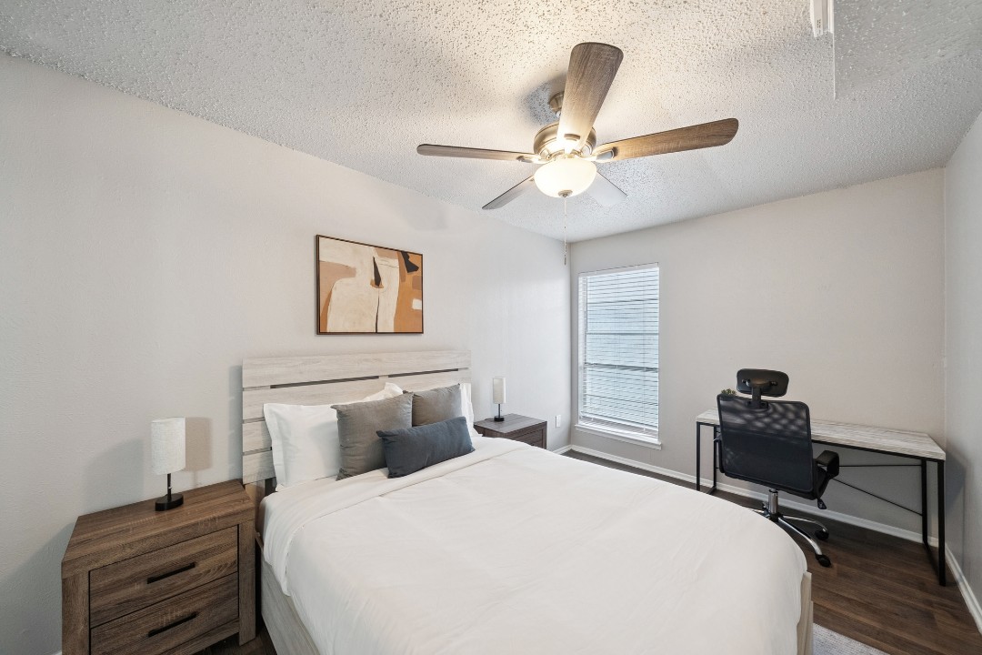1 Bedroom · Signature layout